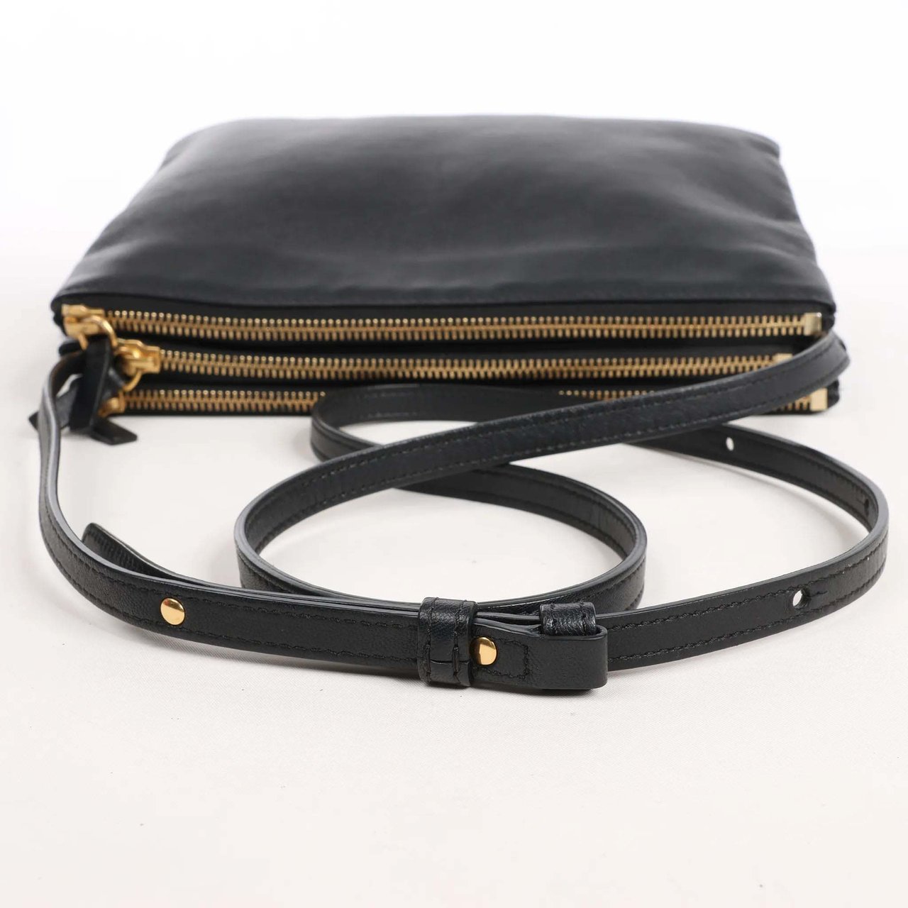 Celine Celine Trio Large Leather Crossbody bag in Black Zwart
