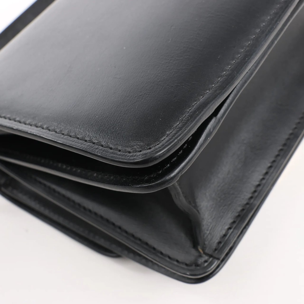 Celine Celine Classic Box Small Leather Shoulder Bag in Black Zwart