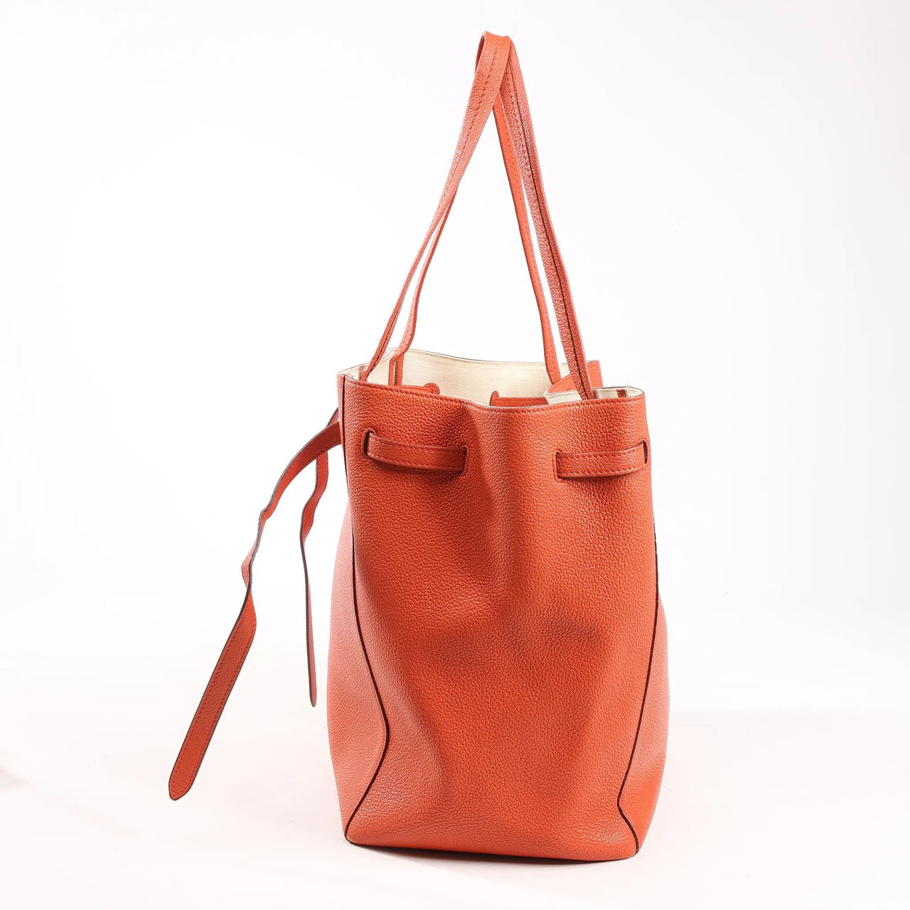 Celine Celine Cabas Phantom Small Leather Shoulder Bag in Orange Oranje