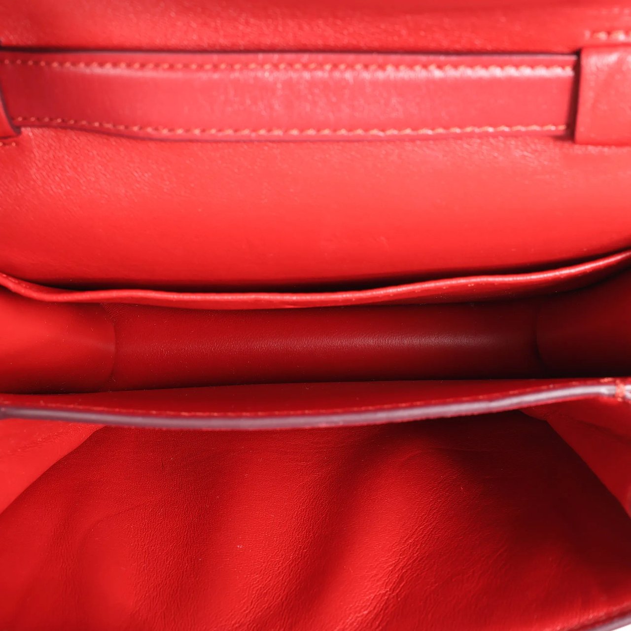 Celine CELINE Classic Box Small Leather Crossbody Bag in Red Rood
