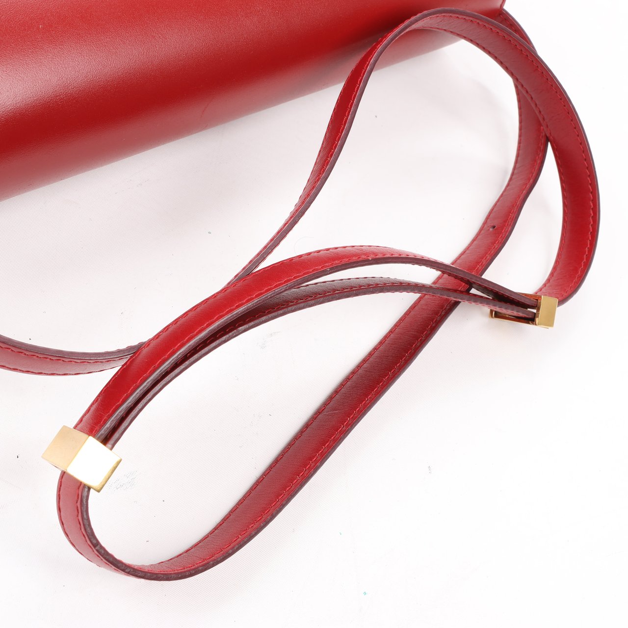 Celine CELINE Classic Box Medium Leather Crossbody Bag in Red Rood