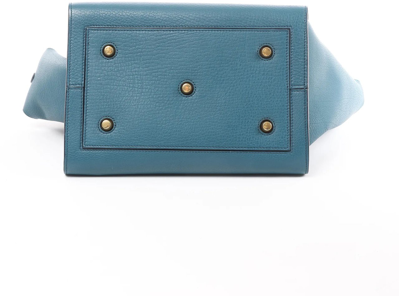 Celine Celine Tie Knot Leather Handbag in Blue Blauw