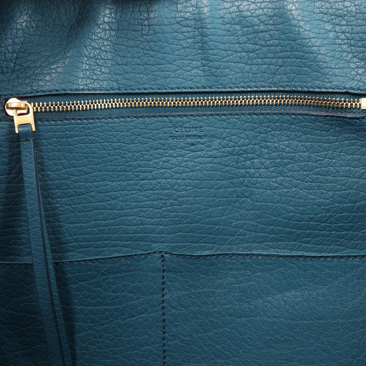 Celine Celine Tie Knot Leather Handbag in Blue Blauw