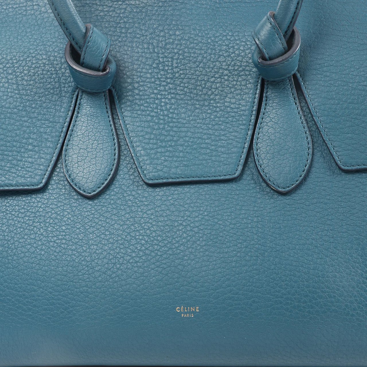 Celine Celine Tie Knot Leather Handbag in Blue Blauw