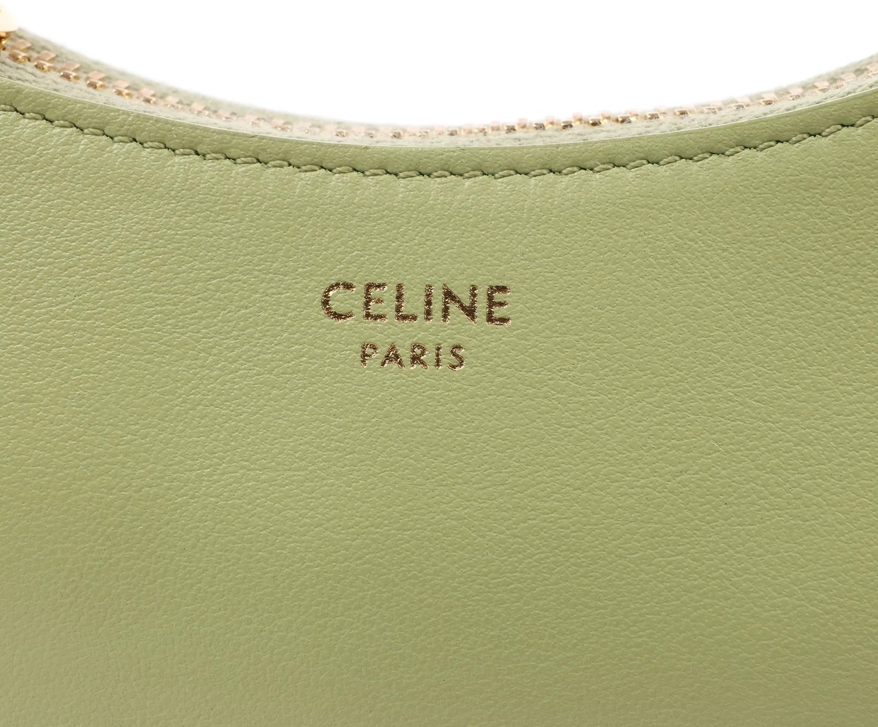 Celine CELINE Ava Leather Shoulder Bag in Green Groen