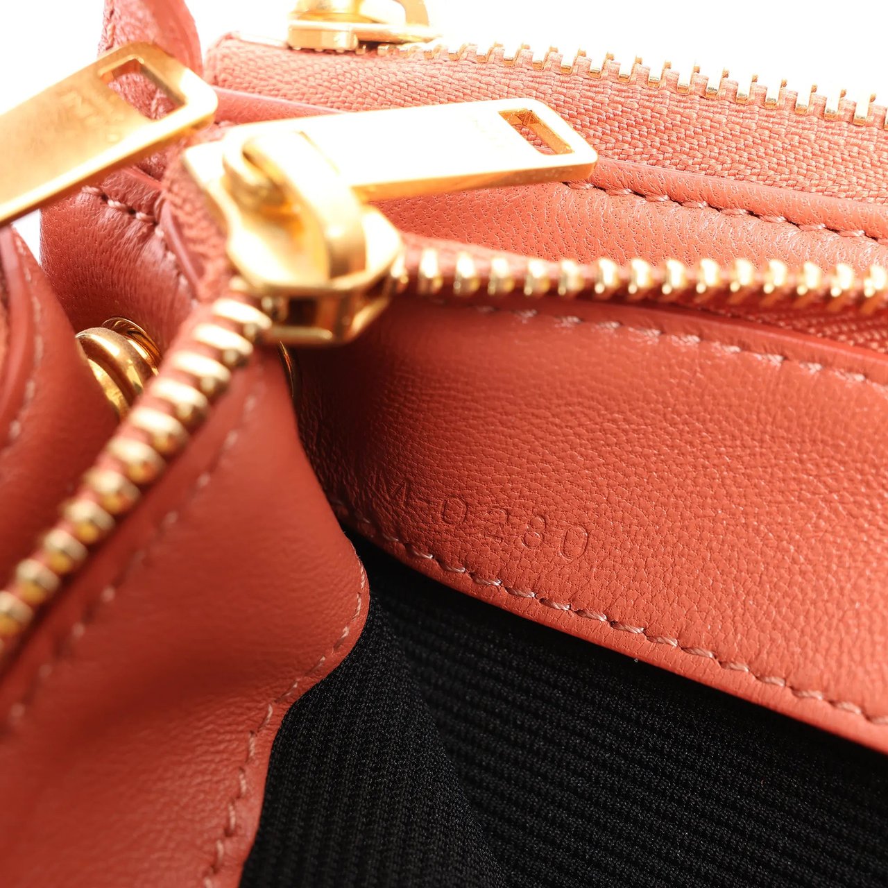 Celine Celine Trio Small Leather Crossbody bag in Orange Oranje
