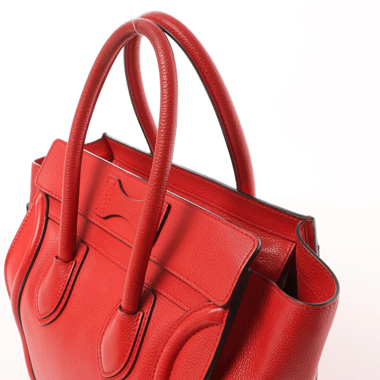 Celine CELINE Luggage Micro Leather Handbag in Red Rood