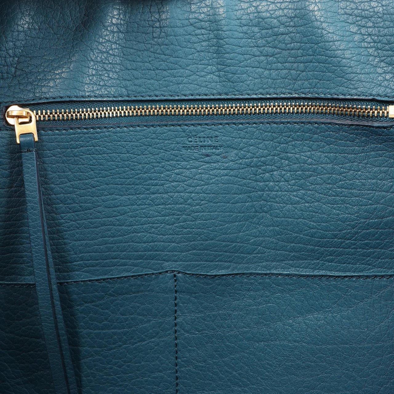 Celine Celine Tie Knot Leather Handbag in Blue Blauw