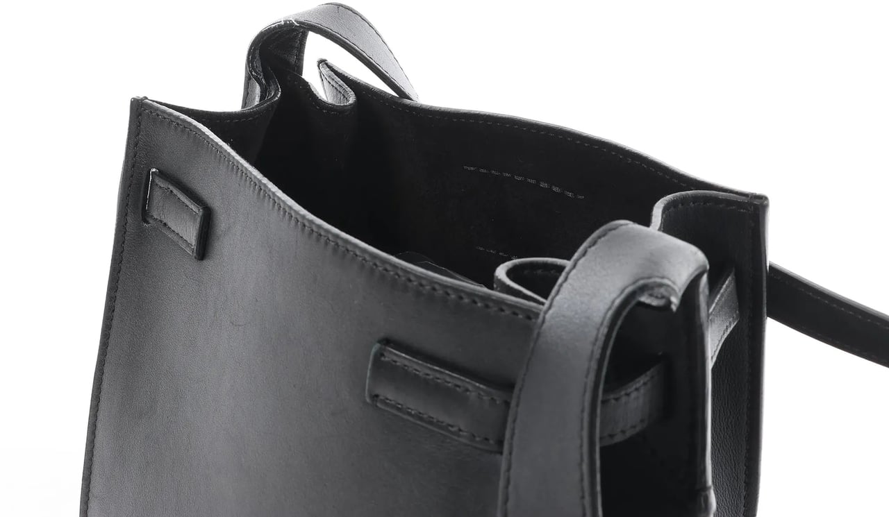 CELINE Big Bag Bucket Leather Shoulder Bag in Black Zwart