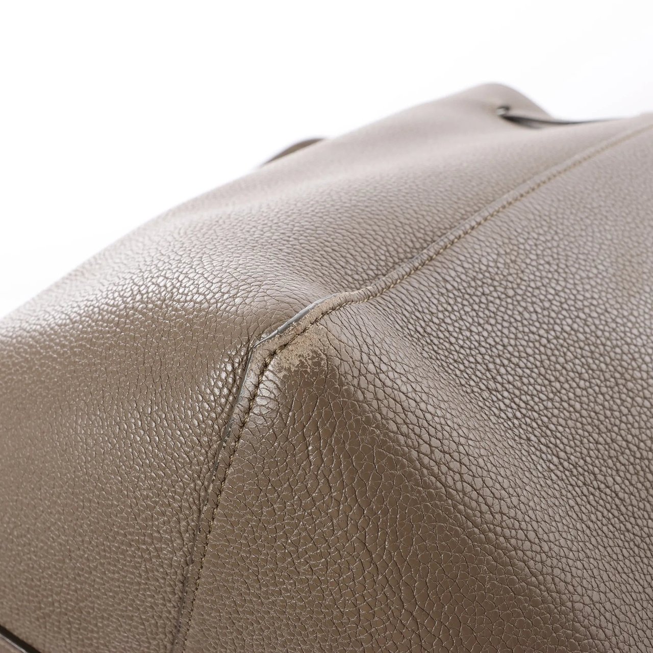 Celine Cabas Phantom Small Leather Shoulder Bag in Taupe Bruin