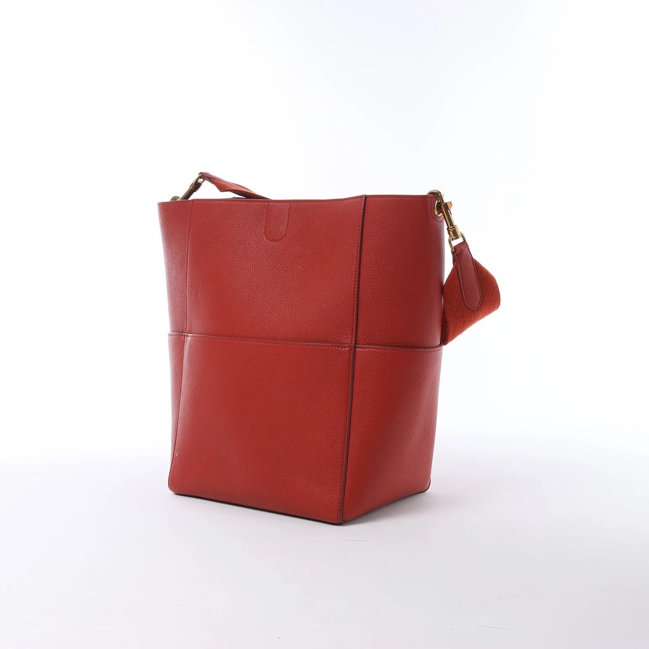 CELINE Seau Sangle Bucket Leather Shoulder Bag in Red Divers