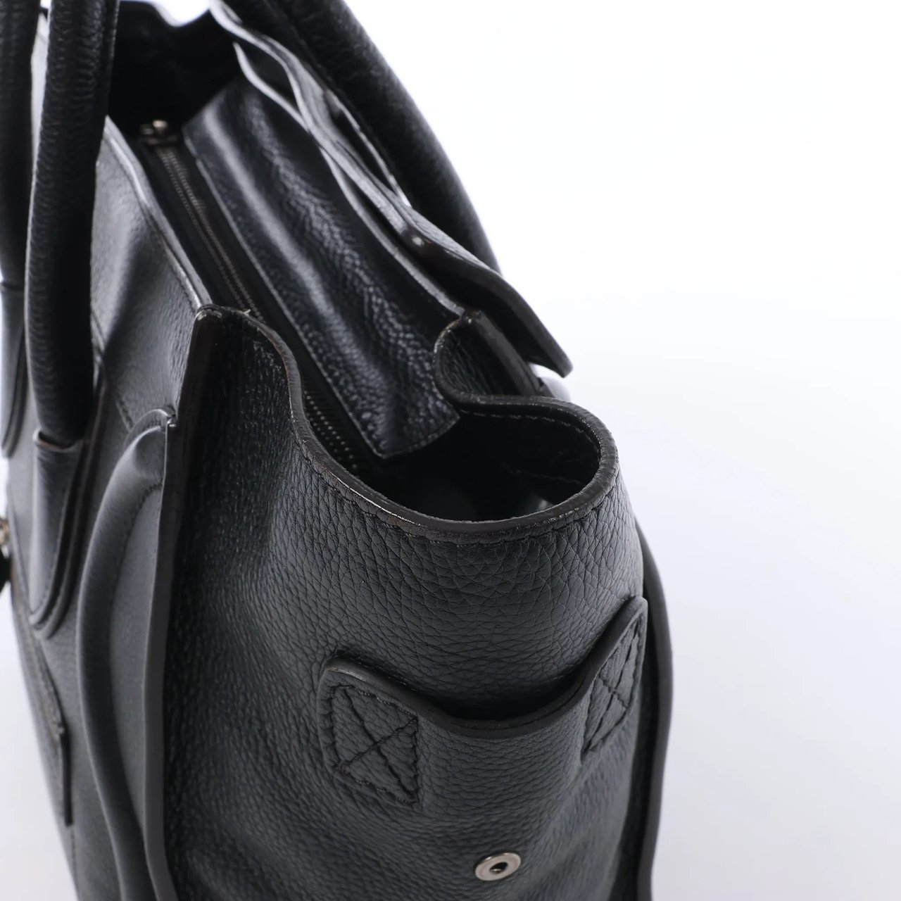 CELINE Luggage Micro Leather Handbag in Black Zwart