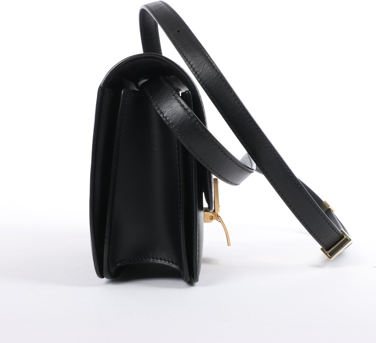 CELINE Classic Box Small Leather Crossbody Bag in Black Zwart