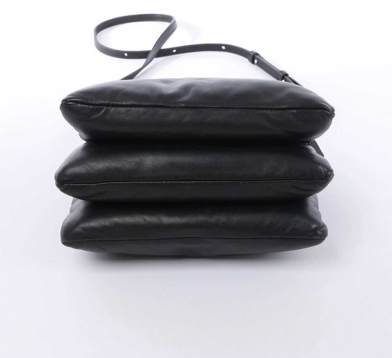 Celine Soft Trio Small Leather Crossbody bag in Black Zwart