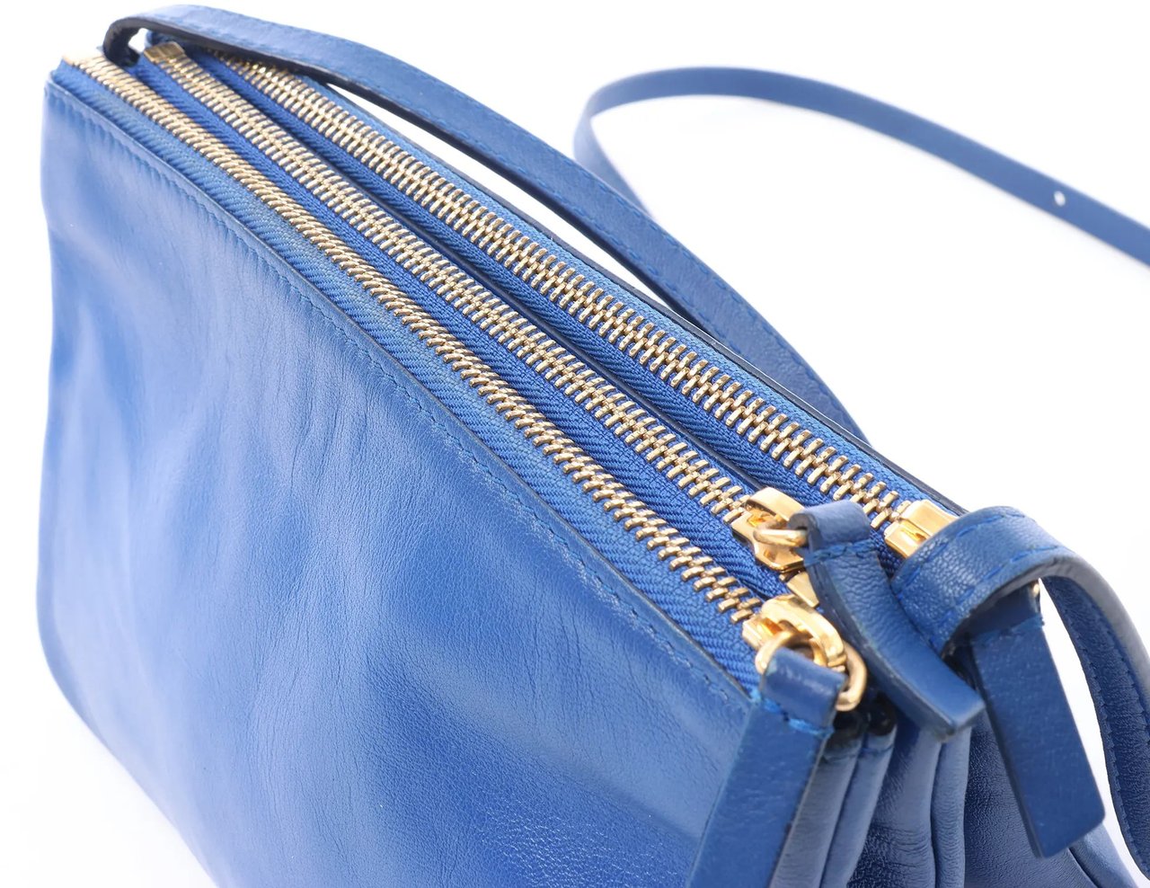 Celine Trio Small Leather Crossbody bag in Blue Blauw