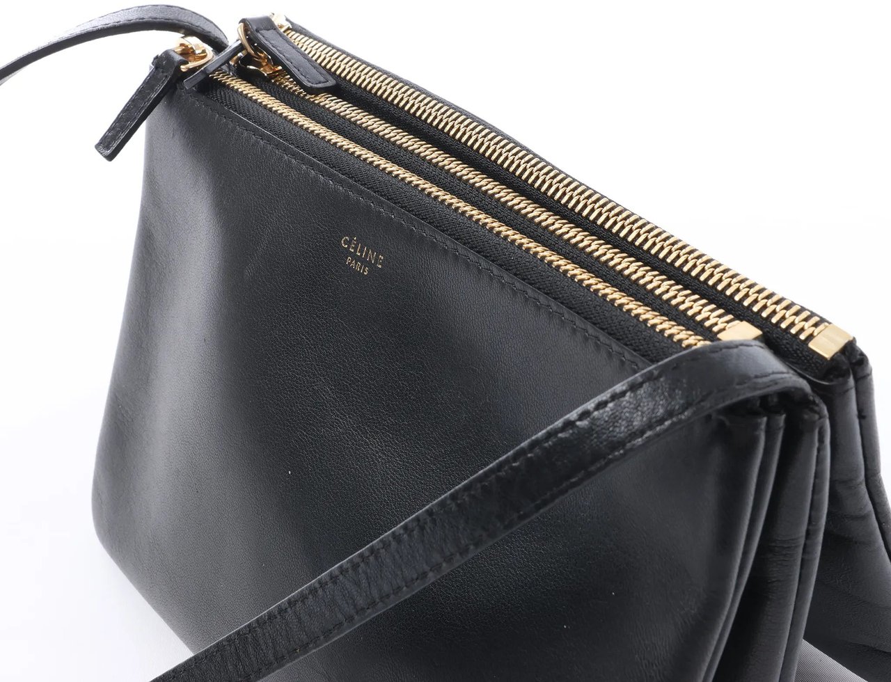 Celine Trio Small Leather Crossbody bag in Black Zwart