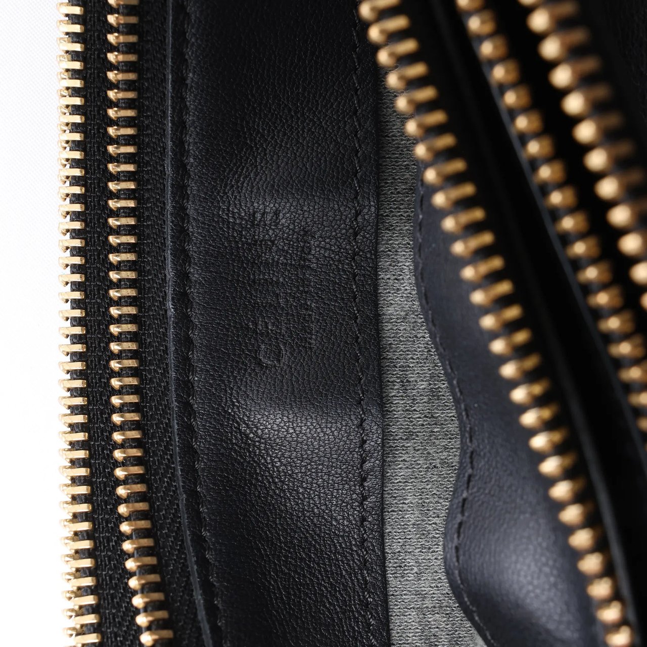 Celine Trio Large Leather Crossbody bag in Black Zwart