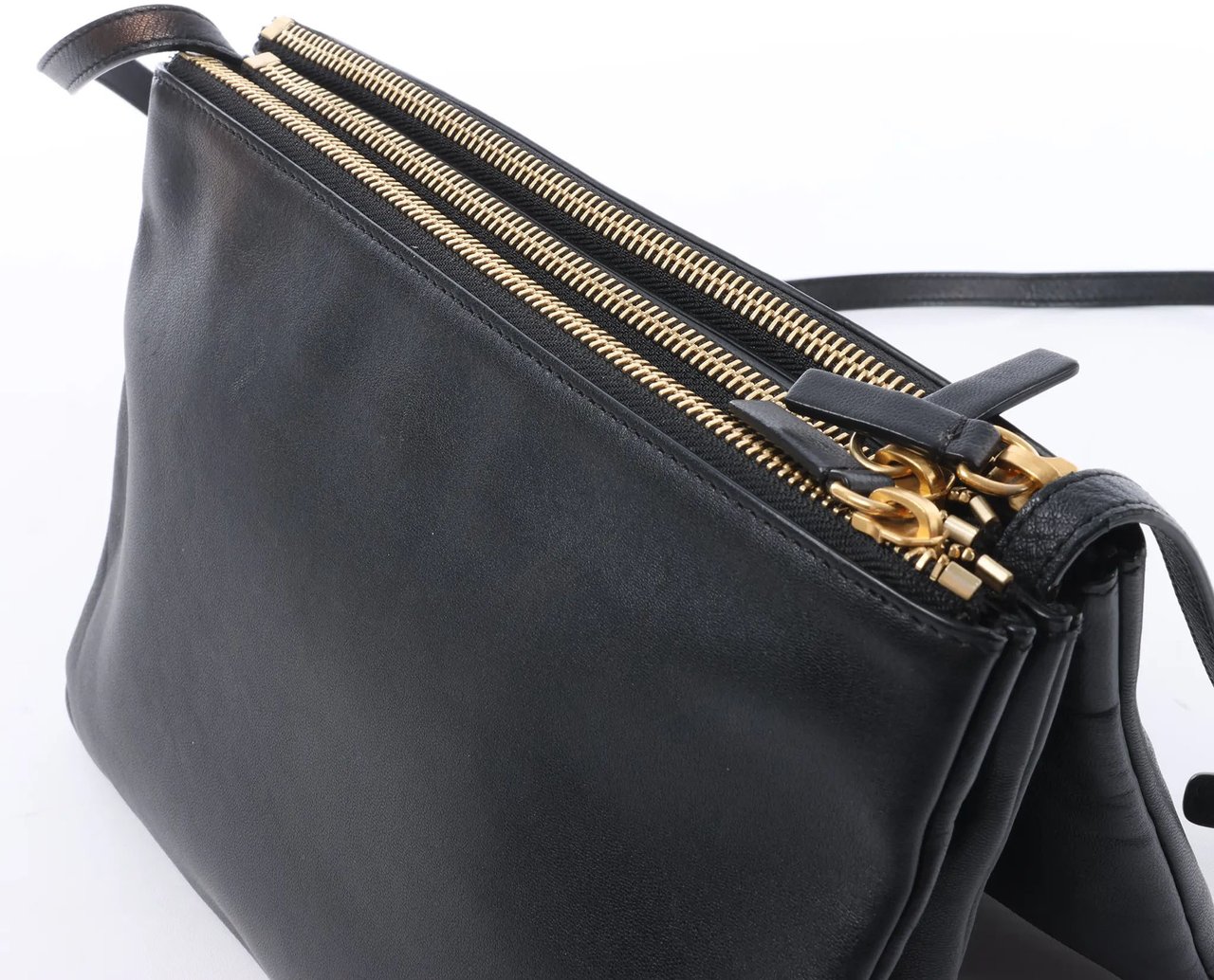 Celine Trio Large Leather Crossbody bag in Black Zwart