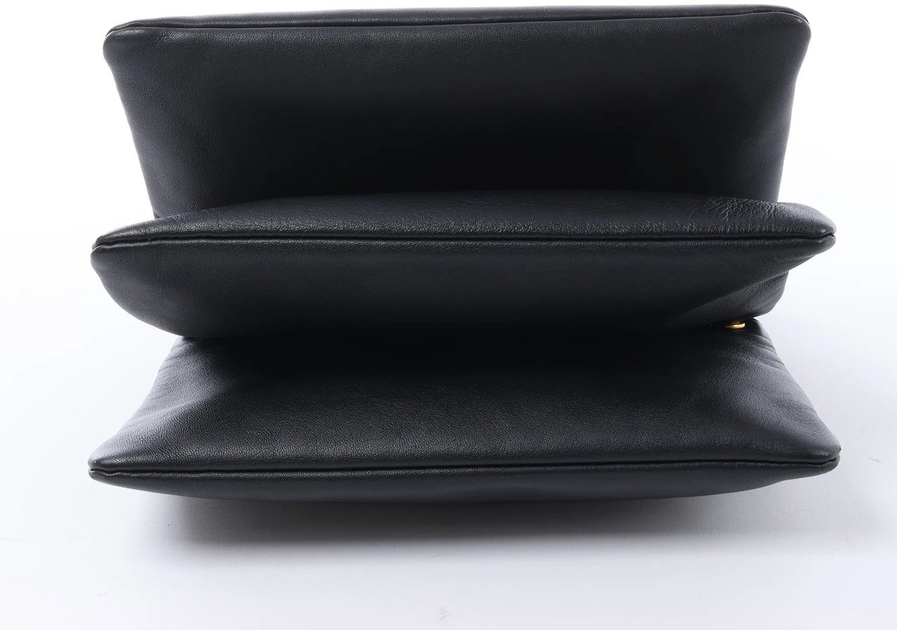 Celine Trio Large Leather Crossbody bag in Black Zwart