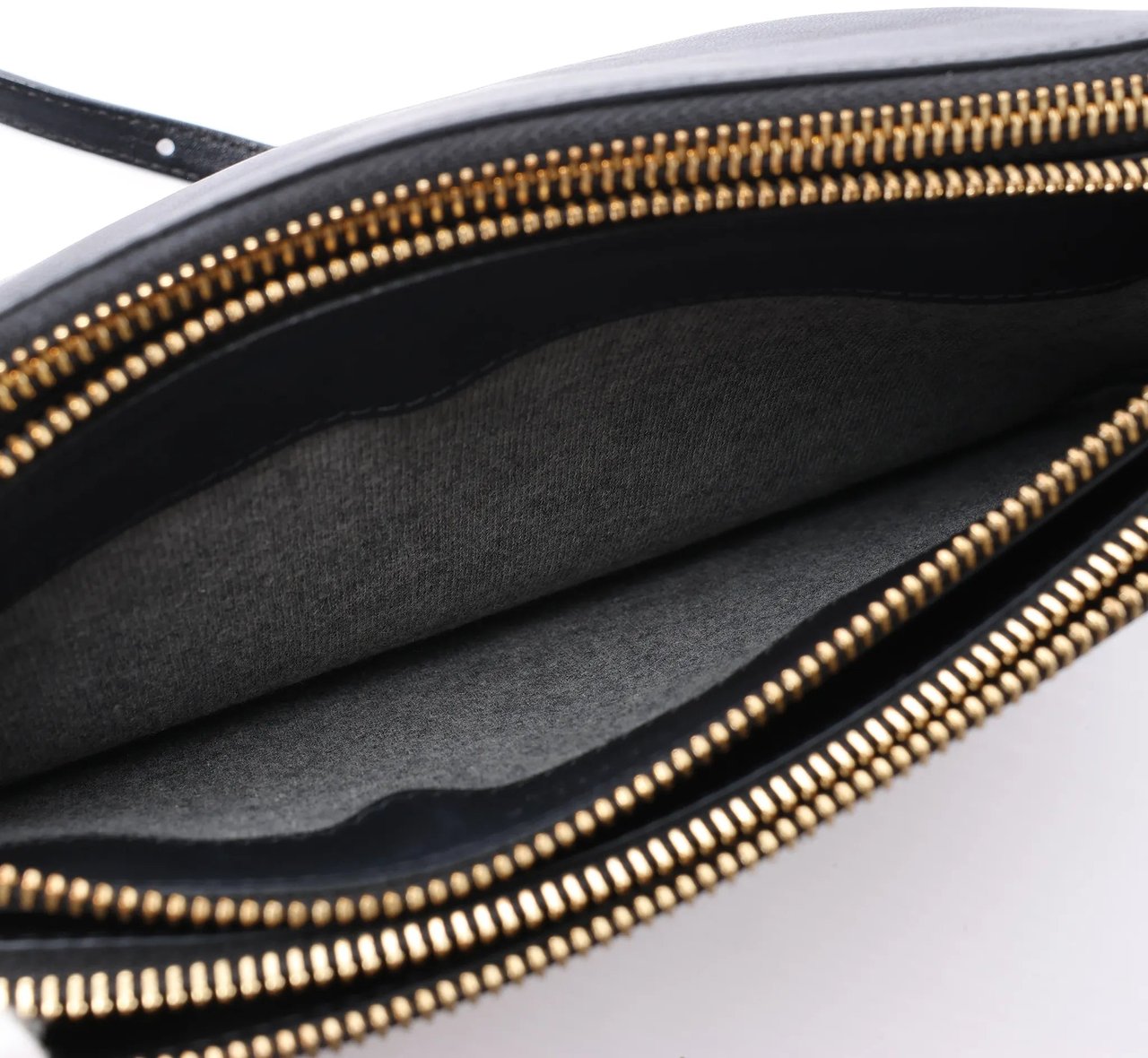 Celine Trio Large Leather Crossbody bag in Black Zwart
