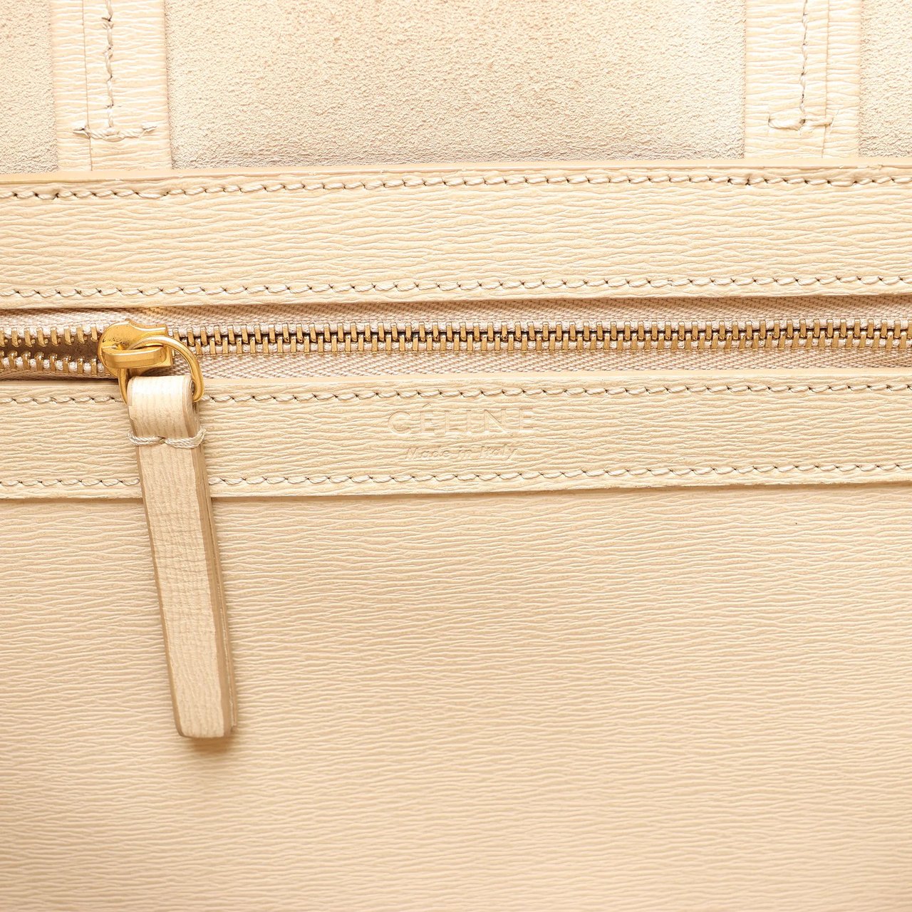 CELINE Cabas Vertical Small Leather Handbag in Beige Beige