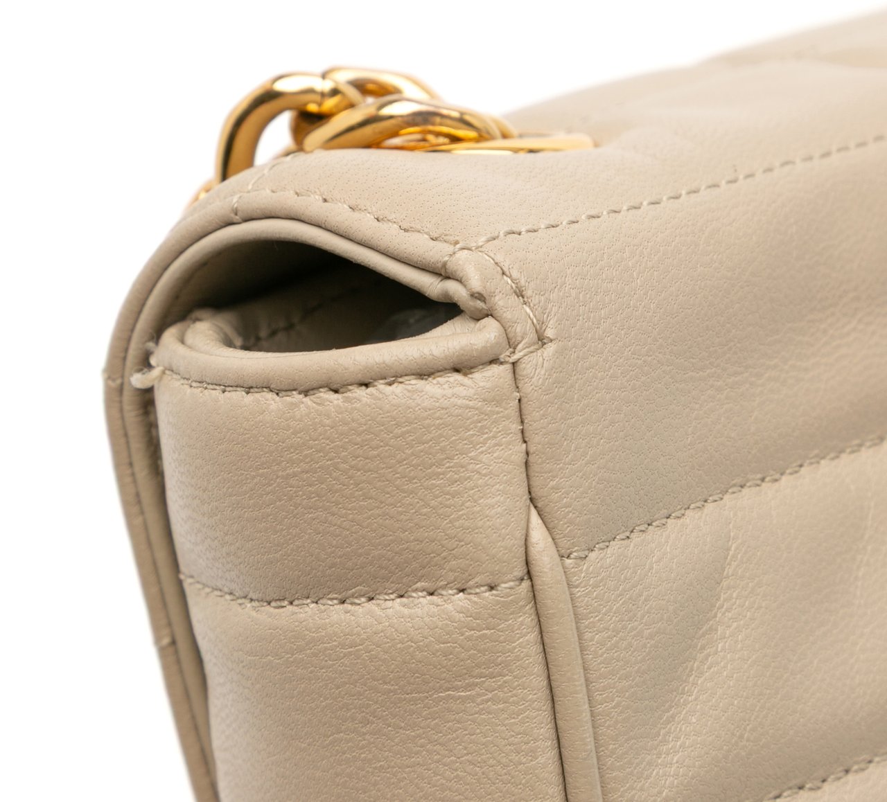 Celine Matelasse Goatskin Monochrome Chain Shoulder Bag Bruin