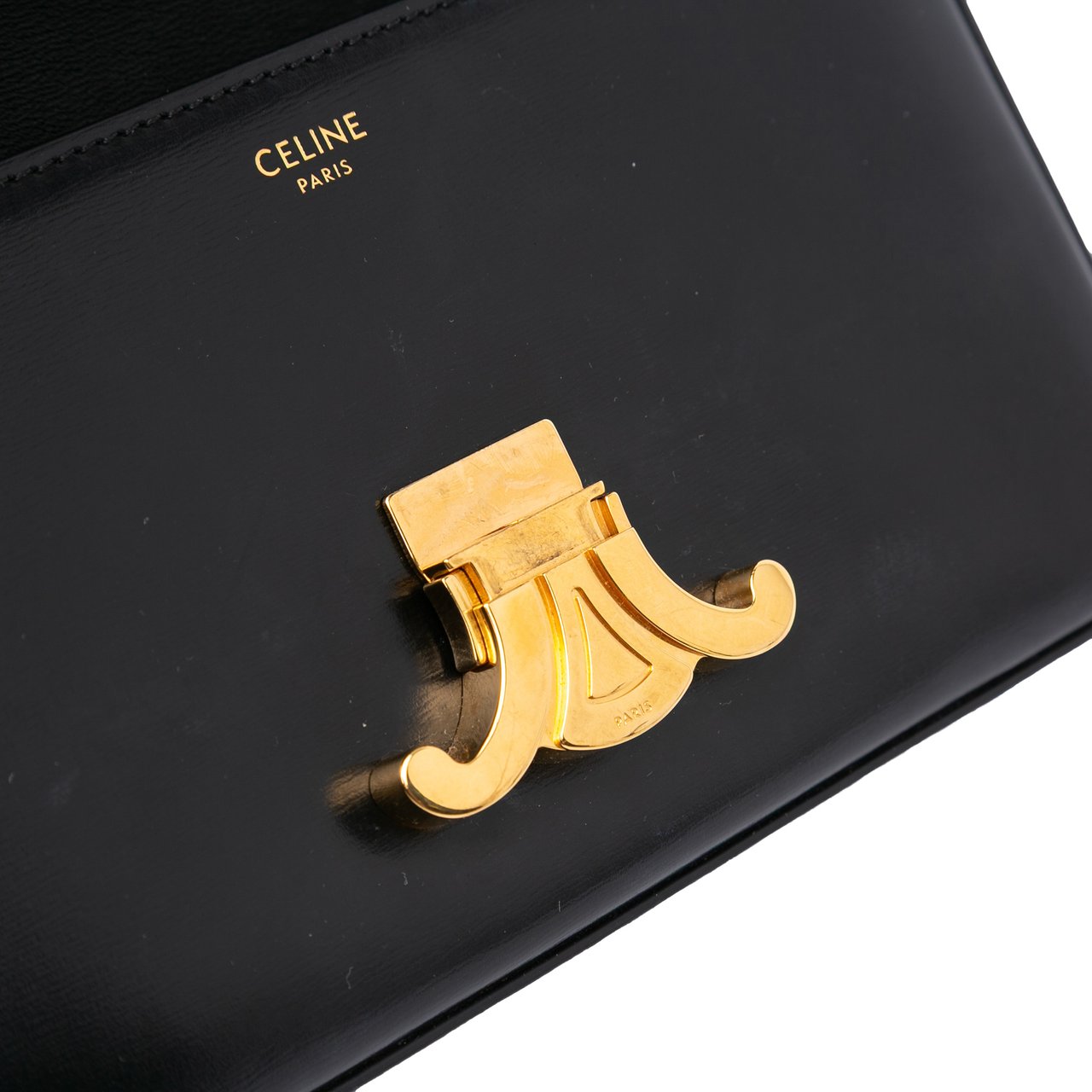 Celine Shiny Calfskin Claude Shoulder Bag Zwart