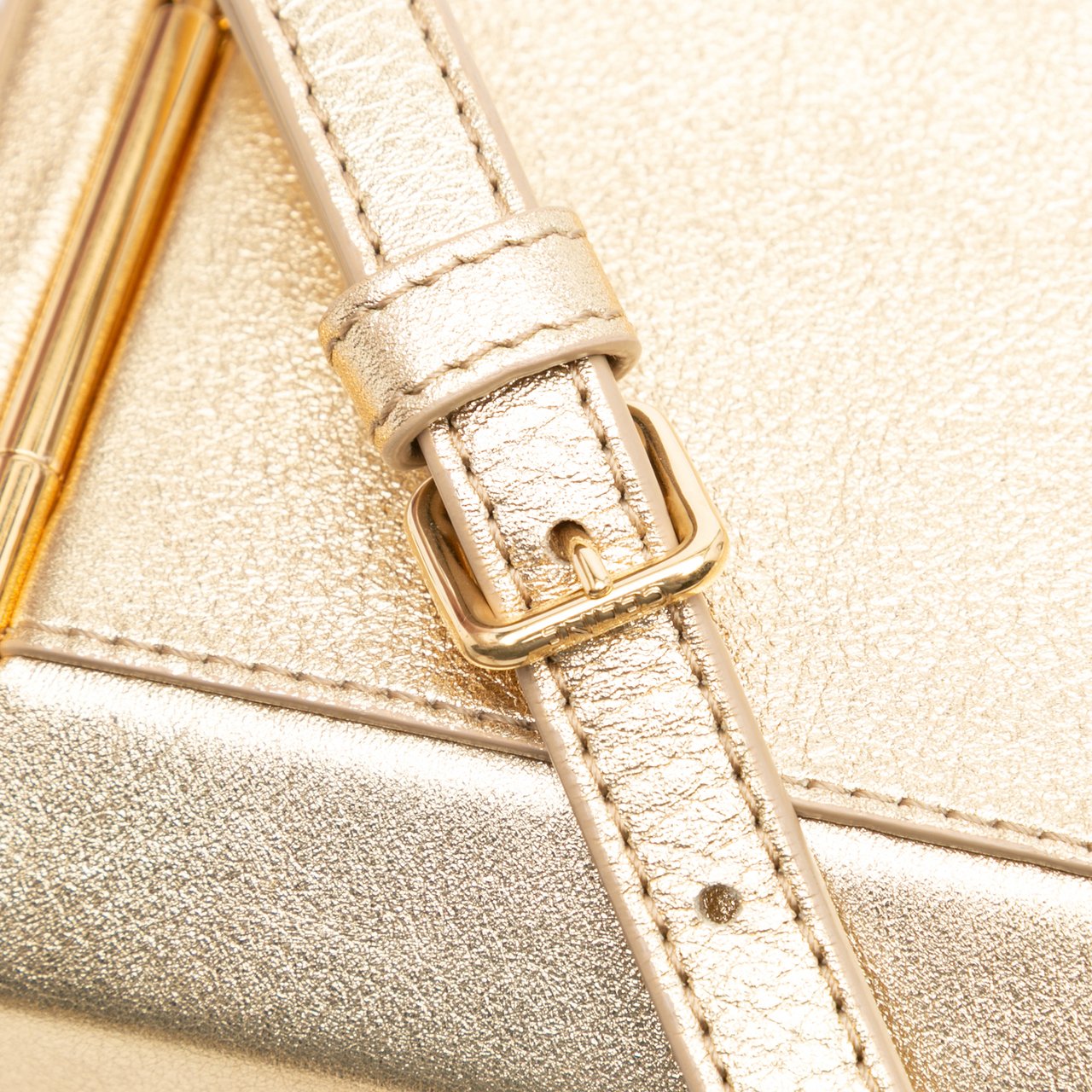 Celine Metallic Calfskin Triomphe Lock Bag Goud