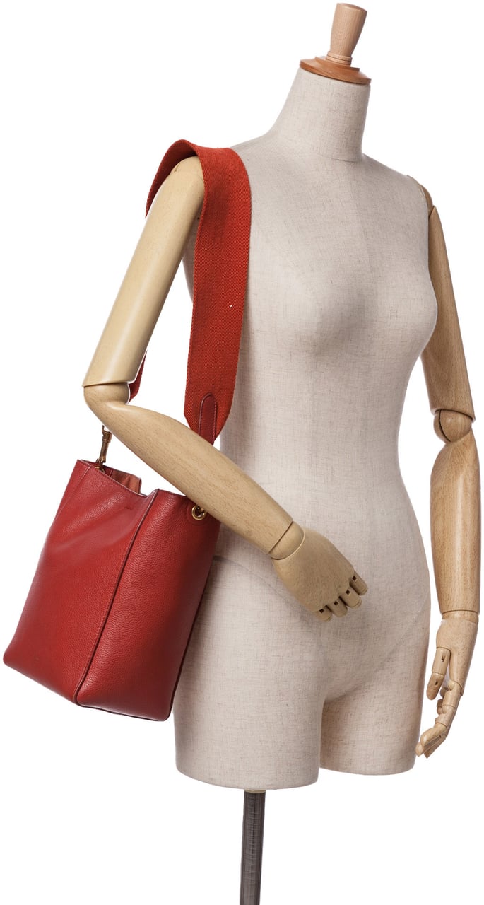 Celine Small Leather Seau Sangle Bucket Bag Rood