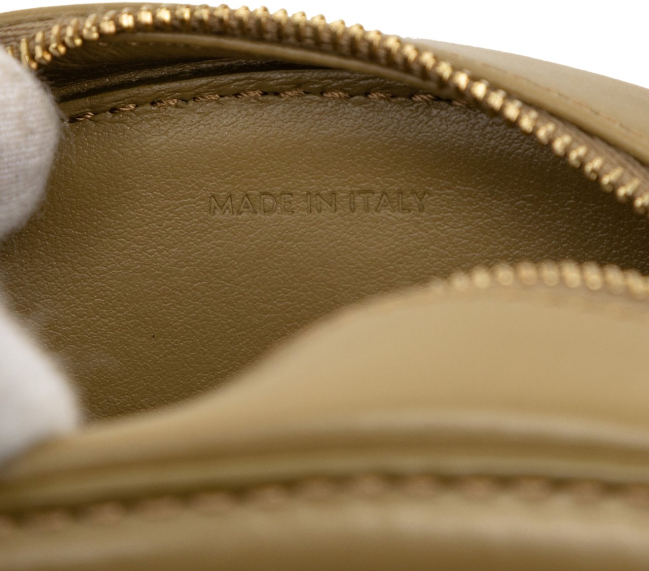 Celine Small Calfskin Cuir Triomphe Oval Crossbody Groen