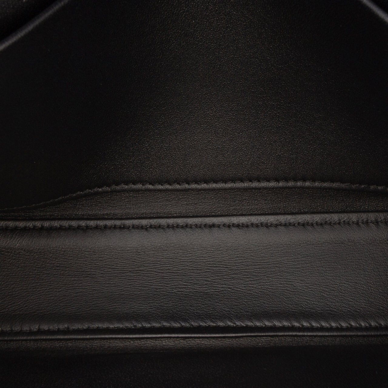Celine Shiny Calfskin Claude Chain Shoulder Bag Zwart