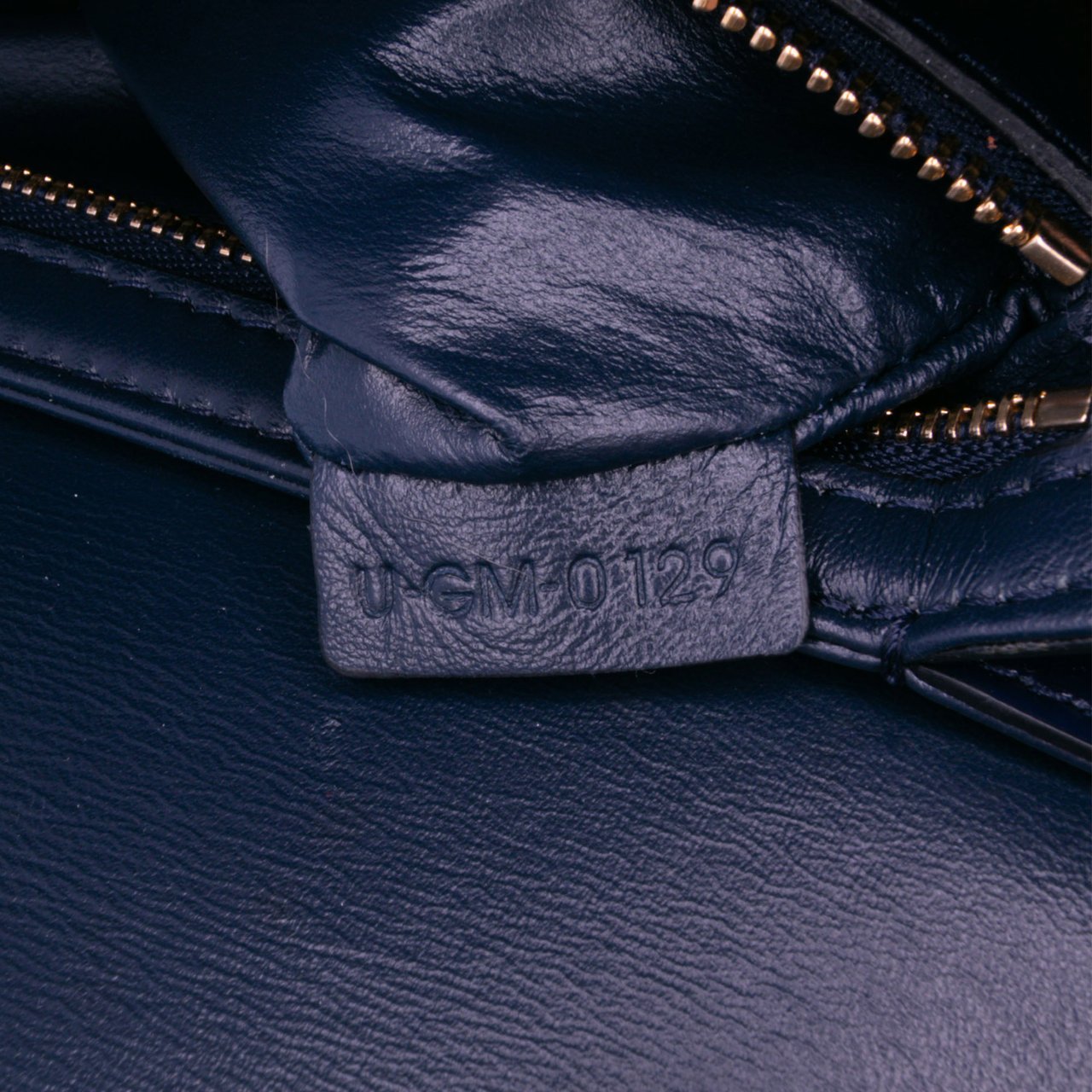 Celine Teen Shiny Calfskin Triomphe Crossbody Blauw