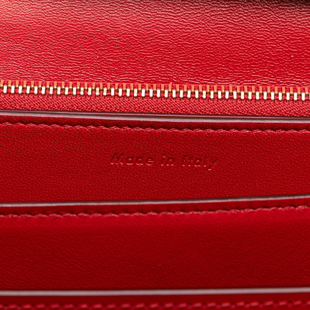 Celine Medium Calfskin Classic Box Rood