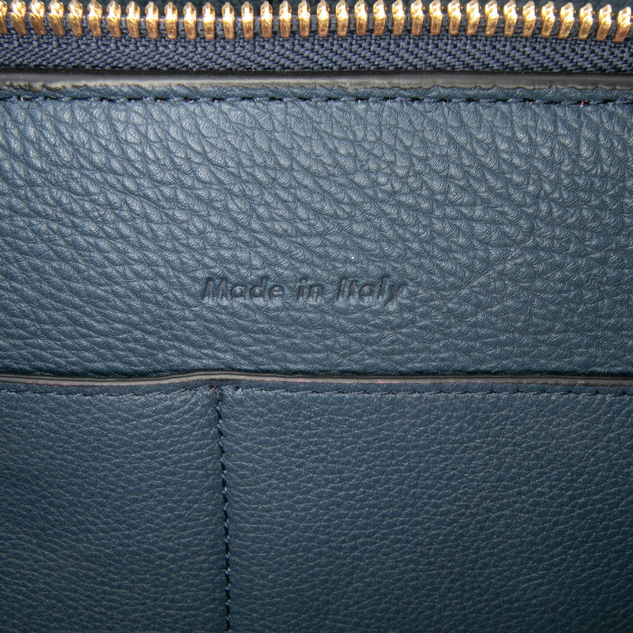 Celine Medium Calfskin Trifold Tote Blauw