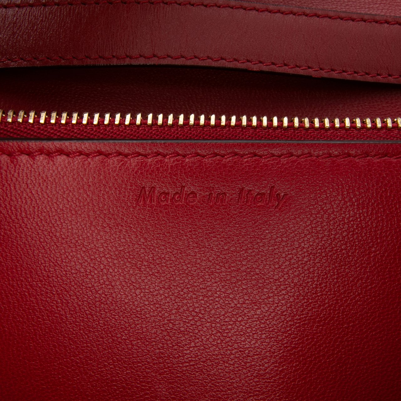 Celine Medium Calfskin Classic Box Rood