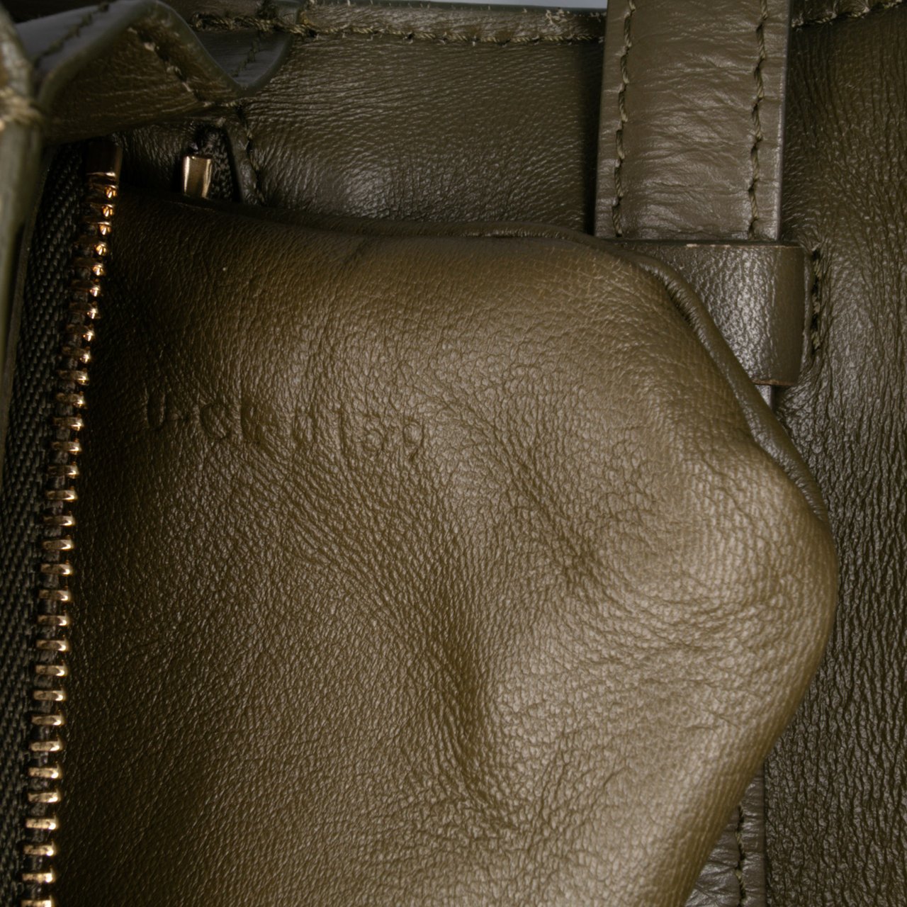 Celine Small Calfskin Classic Box Bruin
