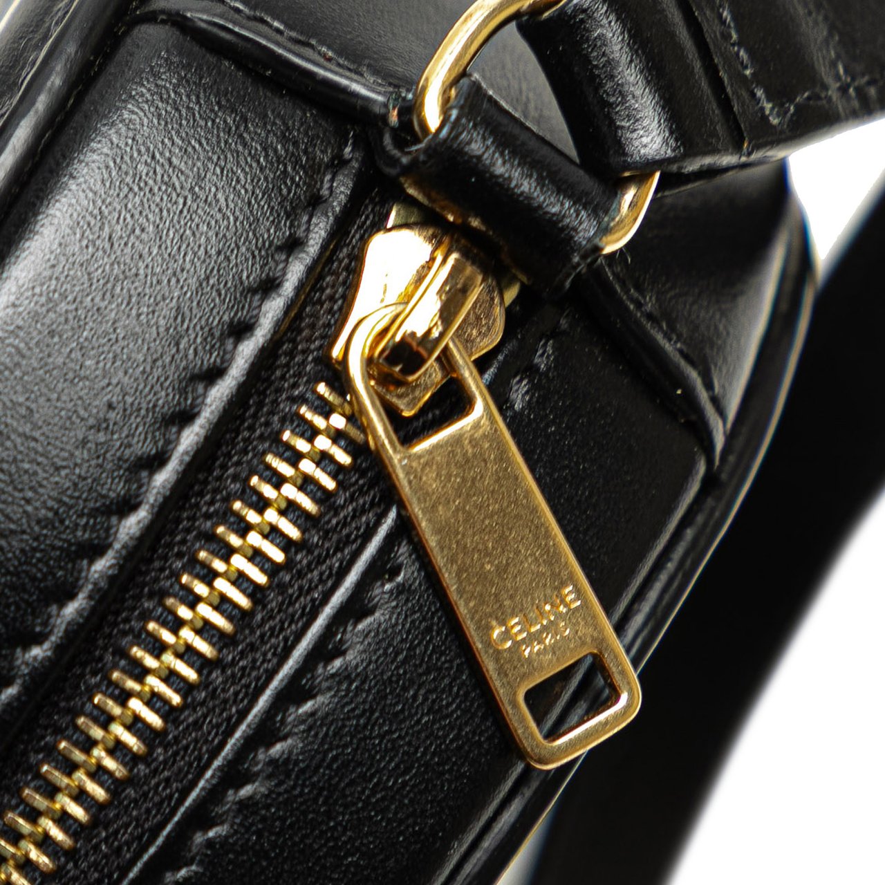 Celine Small Calfskin Cuir Triomphe Oval Crossbody Zwart
