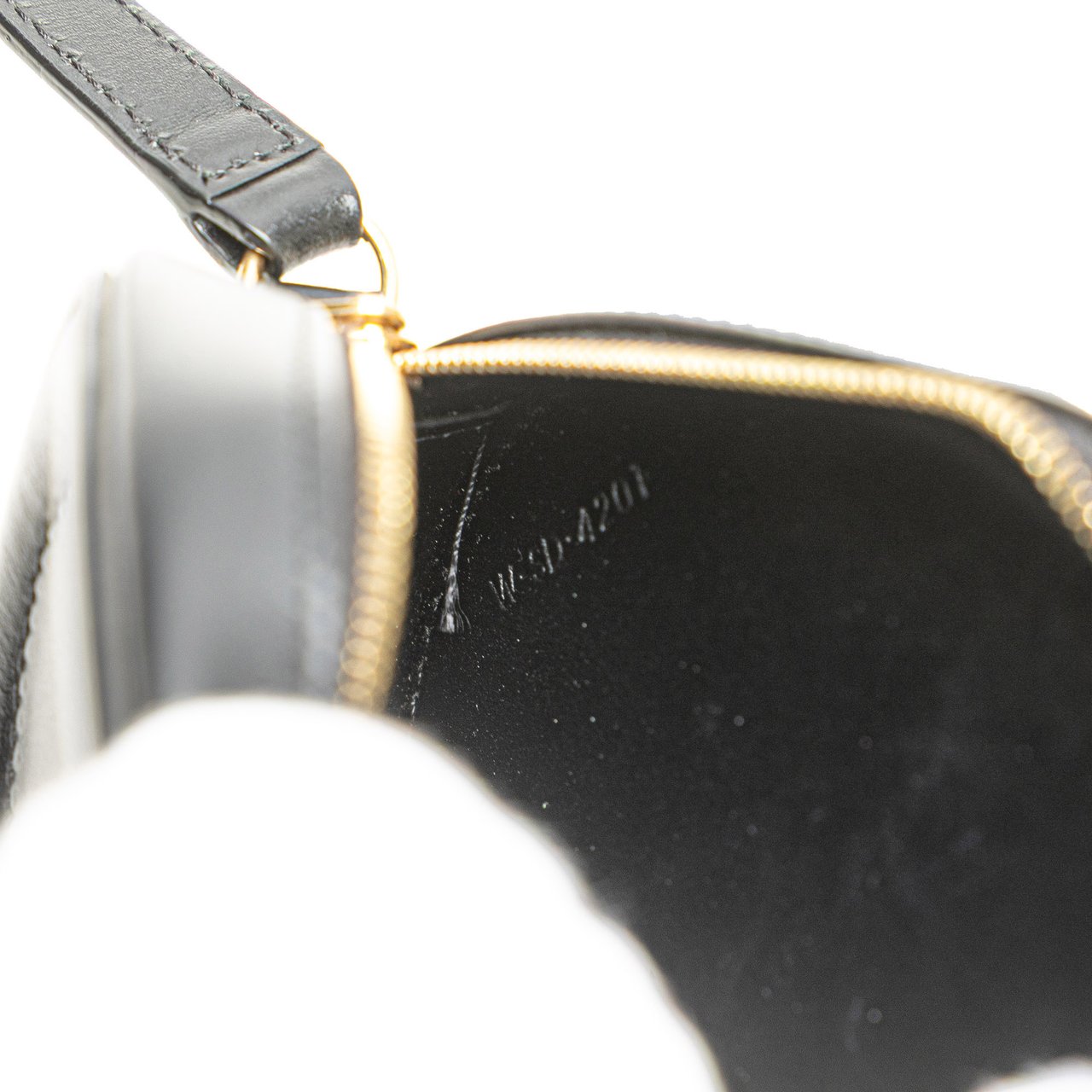 Celine Small Calfskin Cuir Triomphe Oval Crossbody Zwart