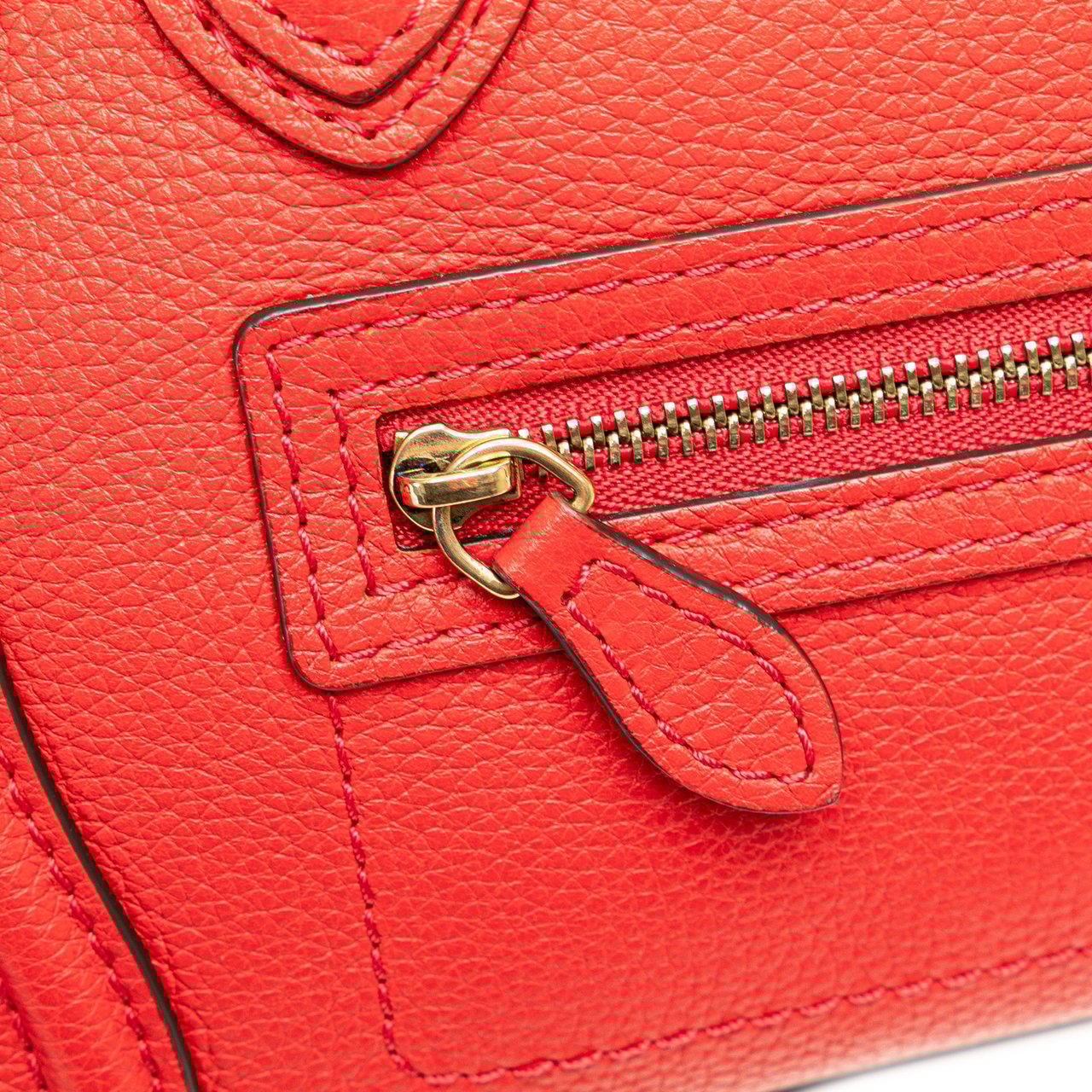 Celine Nano Leather Luggage Tote Rood