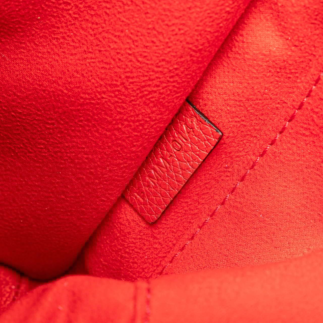 Celine Nano Leather Luggage Tote Rood