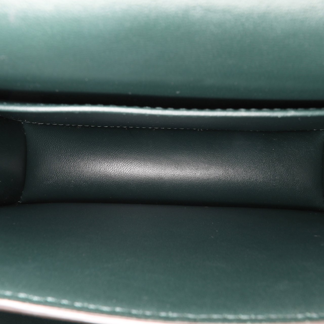 Celine Teen Calfskin Classic Box Groen