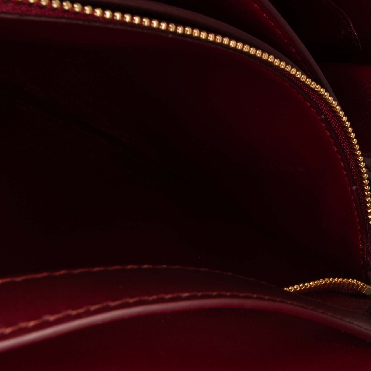 Celine Medium Calfskin Classic Box Rood