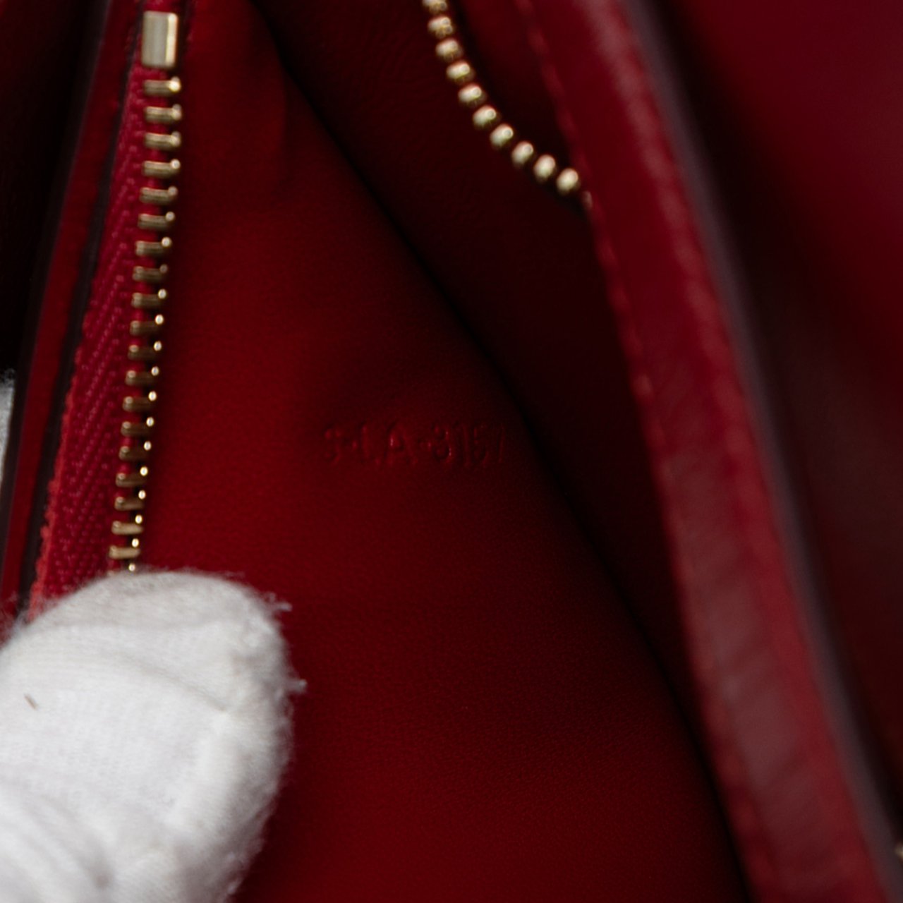 Celine Medium Calfskin Classic Box Rood