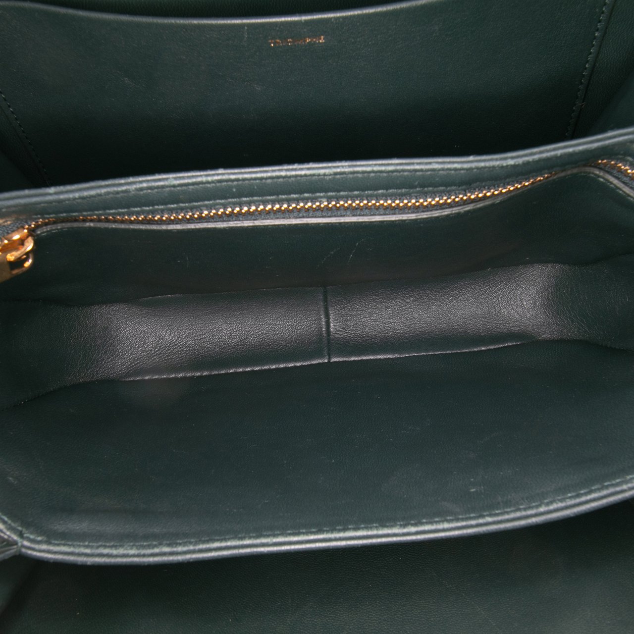 Celine Classique Shiny Calfskin Triomphe Crossbody Groen
