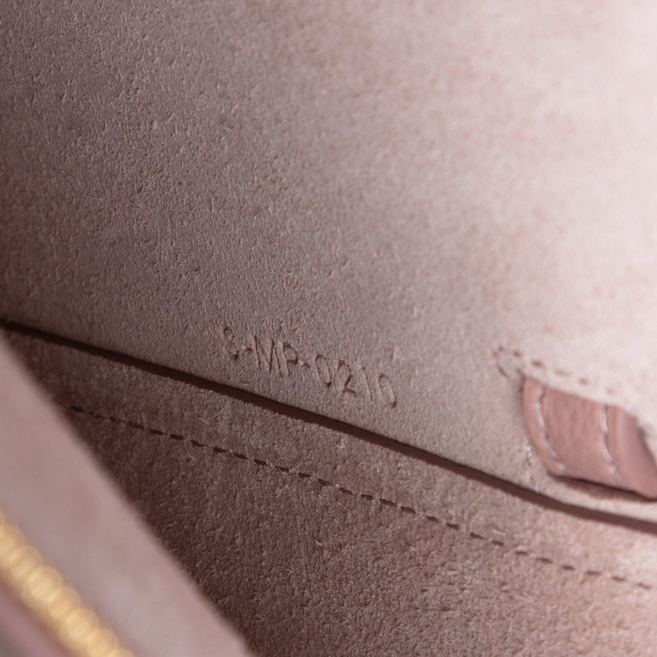 Celine Nano Grained Calfskin Belt Bag Roze