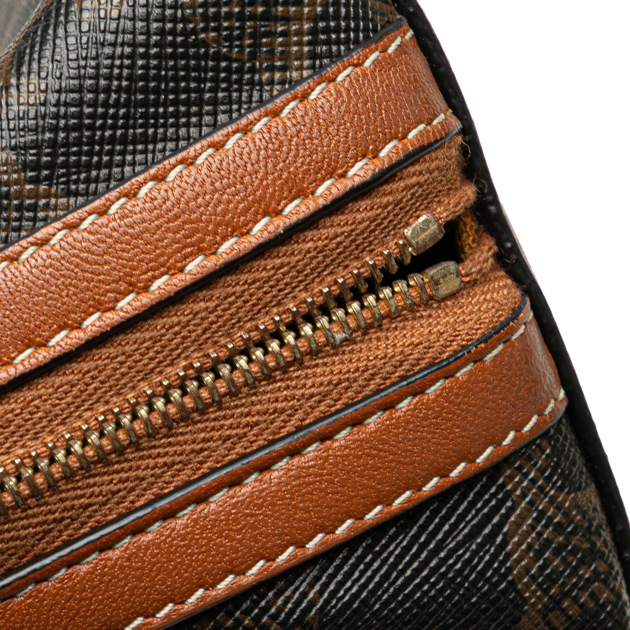 Celine Triomphe Coated Canvas Embroidered Logo Clutch On Chain Bruin