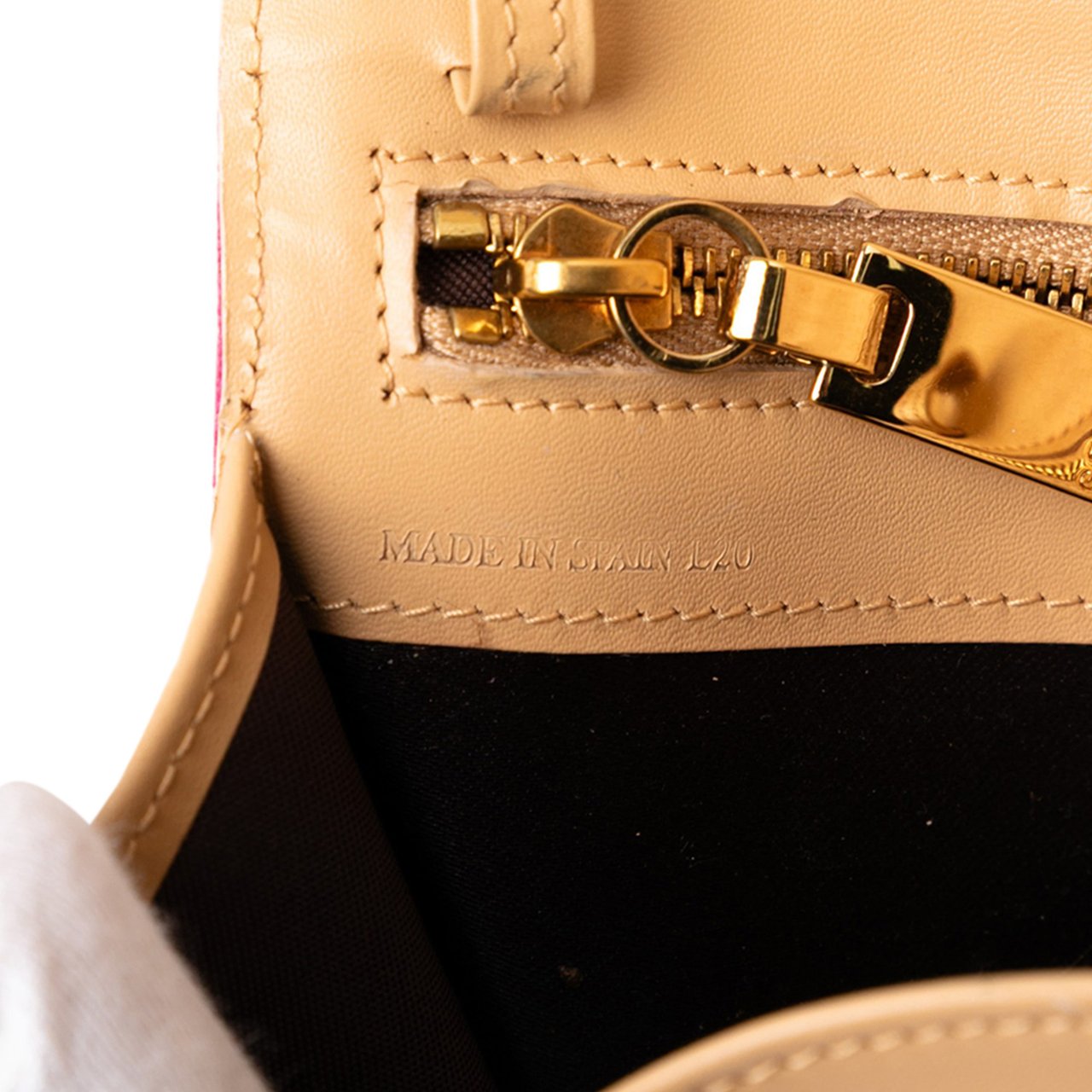Celine C Macadam Suede Crossbody Roze