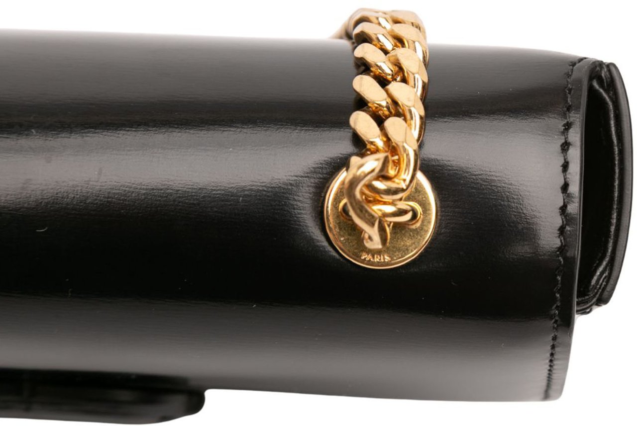 Celine Smooth Calfskin Cuir Triomphe Chain Shoulder Bag Zwart