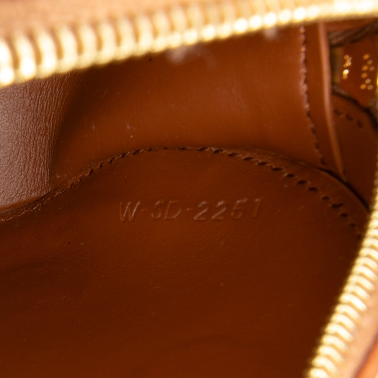 Celine Small Calfskin Cuir Triomphe Oval Crossbody Bruin