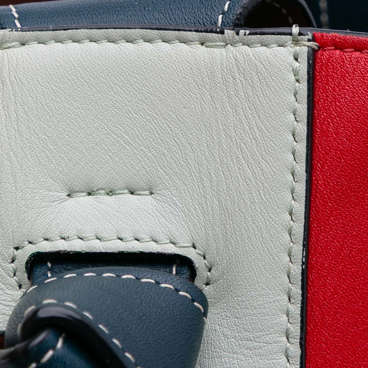 Celine Small Shiny Smooth Calfskin Twisted Cabas Tote Rood